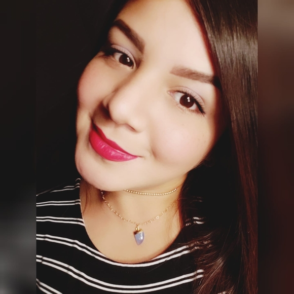 Meet your Posher, Rosangel - Picture 1 of 1